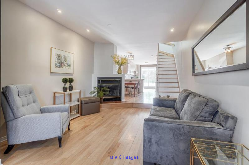 Semi-detached house (divided) for sale Montreal (Ahuntsic-Cartierville
