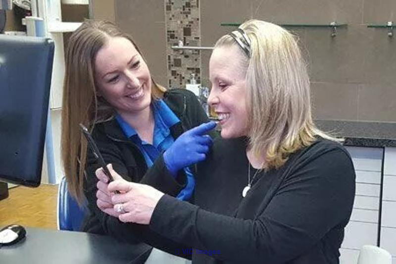 Orthodontist Clinics near Newmarket for Adults and children 
