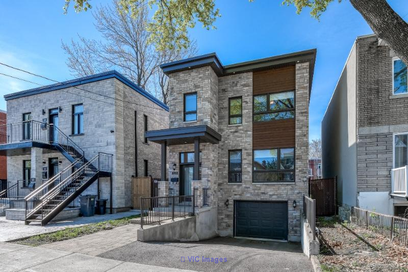 Rare 4 chambres 2015 garage à Pointe-aux-Trembles