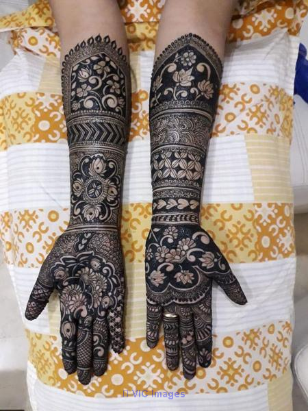 Best Mehandi Artist in Delhi | Raju Mehandi Artist™