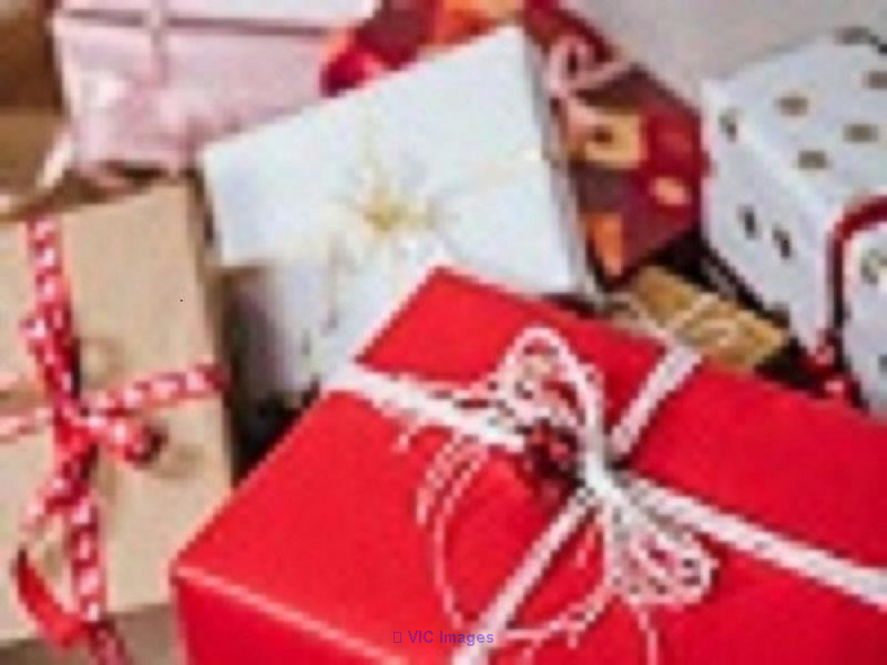 Customized birthday gifts as per age
