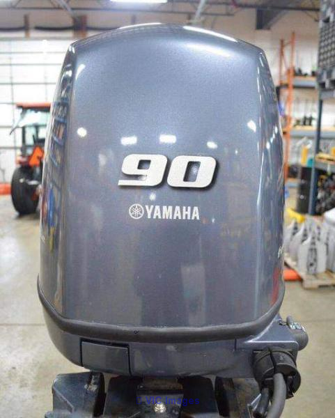 Yamaha 90hp outboard WhatsApp +27604003833