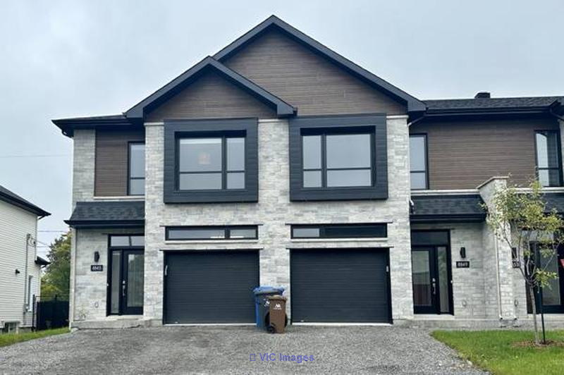 NEW 3-BEDROOM TOWNHOUSE AVAILABLE FOR RENT. (MIRABEL) MONTREAL