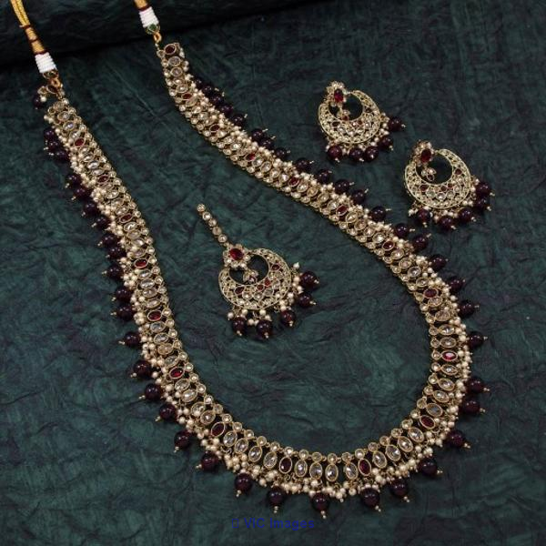 Adorn Yourself with Radiant Bombay Jewelry