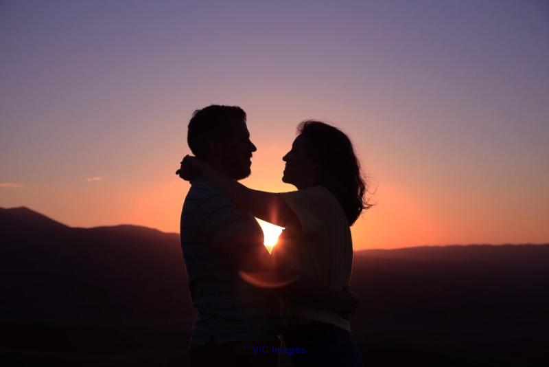 Gentle seekers of lost lovers