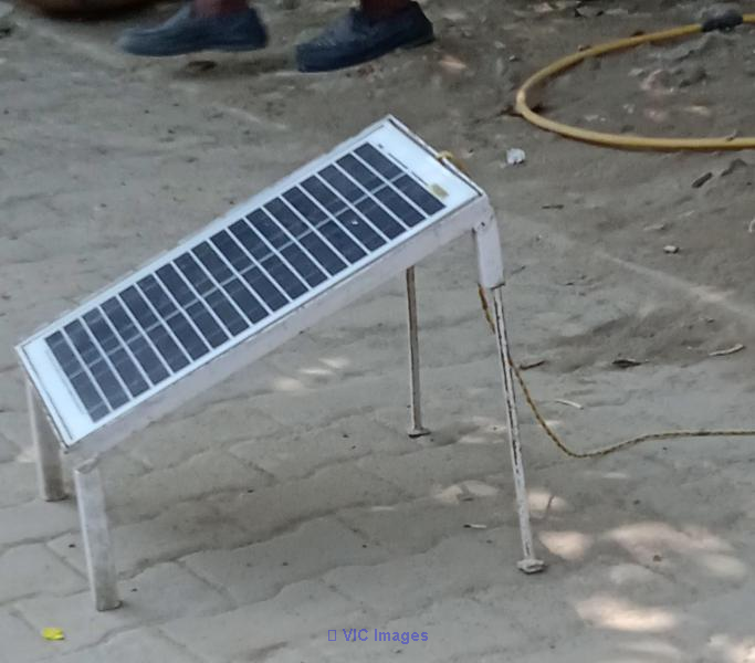 Ujjawal solar panel 50 watt mono perc crystalline/12 volt