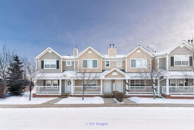 Discover Unmatched Luxury with the Best Real Estate Agent in Calgary 