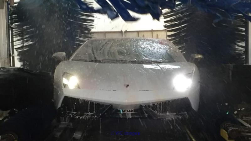 Car Shampooing Mississauga | Motorcycle Shampooing Mississauga