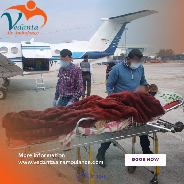 Vedanta Air Ambulance in Patna with Entire Trusted Medical Amenities