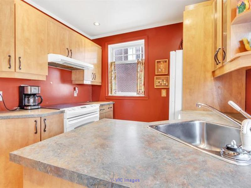 ready to move in 2bed 2bath