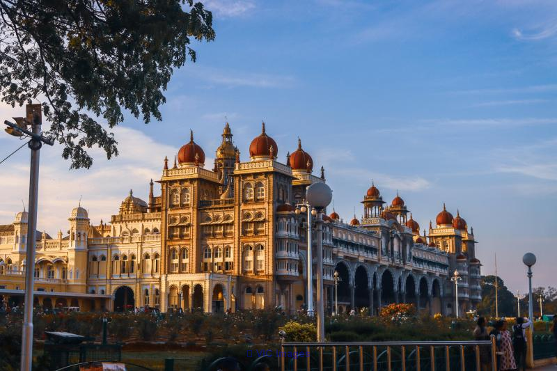 India Tour Packages: Book Holiday Trip in India