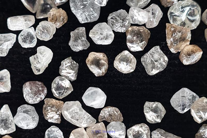 Rough Natural Diamonds for Sale