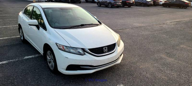 BELLE 2015 HONDA CIVIC EX, 4cyl.