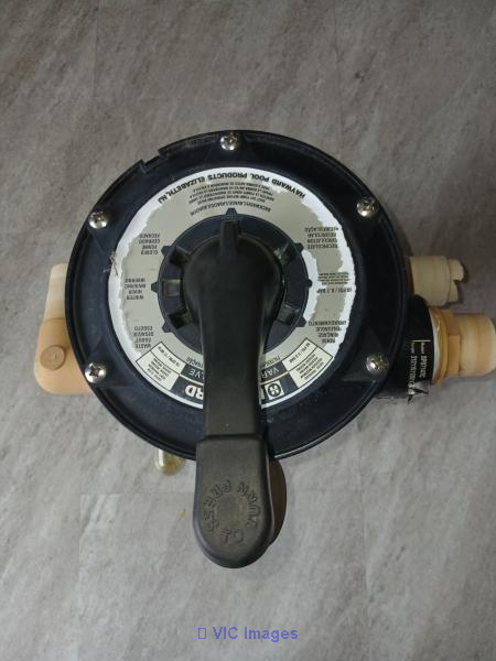 Tête de filtre de piscine à ventre