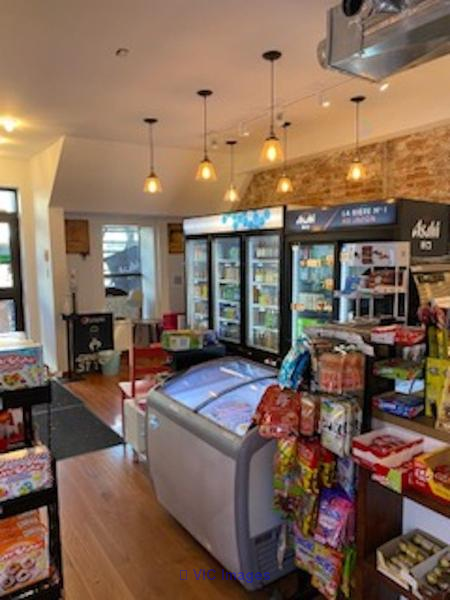 Grocery store + alcohol and restaurant license Plateau-Mont-Royal