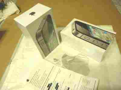 Selling Apple iphone 4 32GB New - Photo 1
