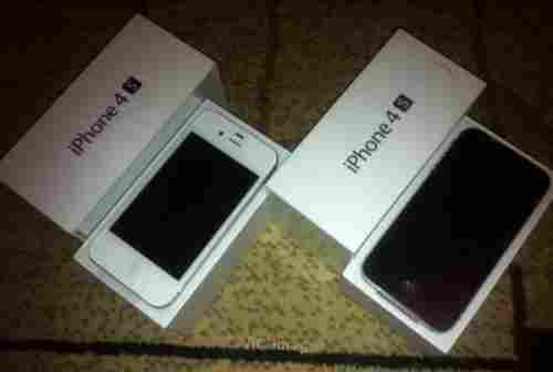Buy New iPhone 4S /4G 32GB, iPad 2 64gb , B.B Torch 9800,B.B Porsche P9981 - Photo 1