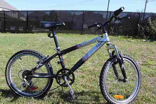 Tech Team kids bike for sale - Photo 1