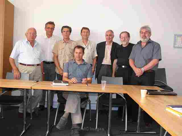 Service of macro and micro finance - Photo 1