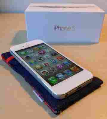 Brand New Latest iPhone 5 (Buy 2 get 1) @$450USD::::::: Add on skype: appletrust.01 - Photo 1