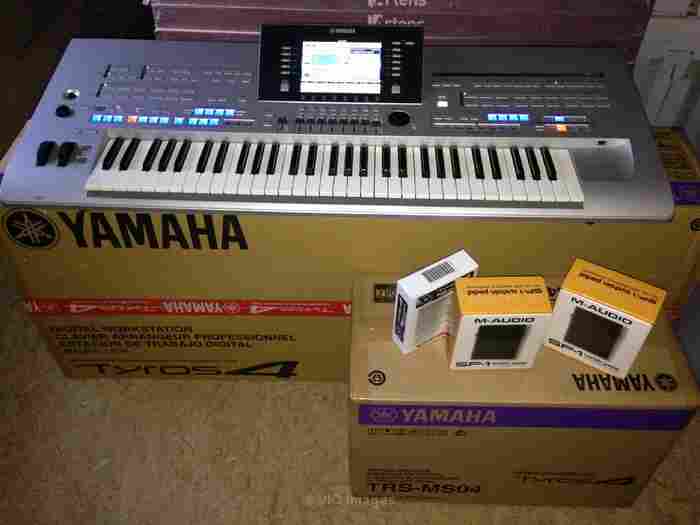 Buy new Yamaha Tyros 4 keyboard, Korg Pa3X pro Keyboard ,Yamaha PSR-S950,Yamaha PSR-S910