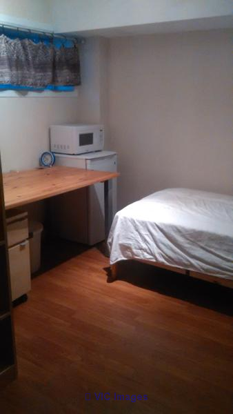 Chambre a louer / room to rent (Chateauguay, rive sud/south shore) - Photo 2