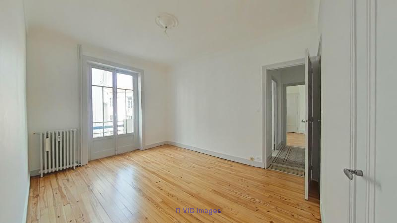 Location appartement 3 pièces 69 m² - Photo 3