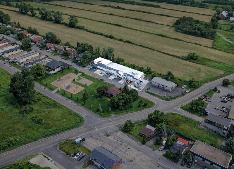 Industrial Building (Office and Warehouse) for Lease  St-Hubert