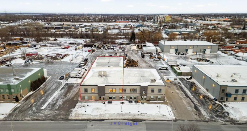 Office and Industrial Space 3,453 to 14,183 sq. ft. Sainte-Catherine