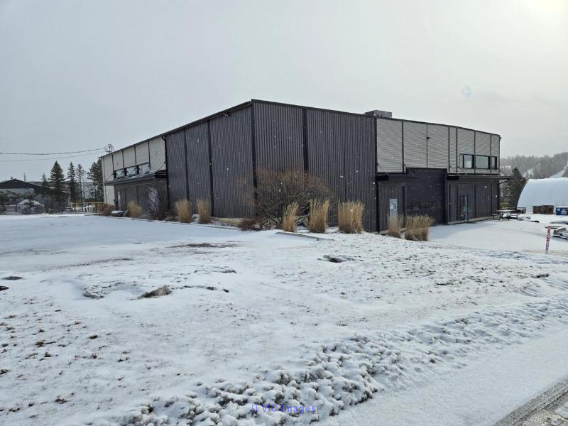 Industrial building + 60 x 70 dome for sale Beauce - Photo 2