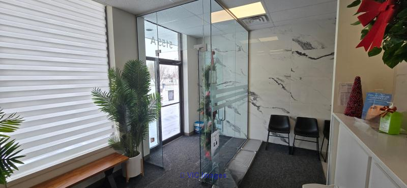 Medical Clinic - Photo 3