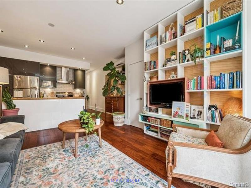 4 1/2  A real gem Sought-after and peaceful neighborhood in HOMA