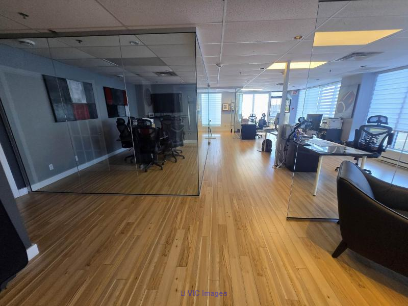 Offices for rent 1,400 sqft on ground floor Brossard - Photo 2