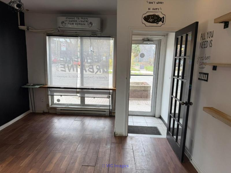 Commercial space Excellent visibility Vieux-Rosemont - Photo 2