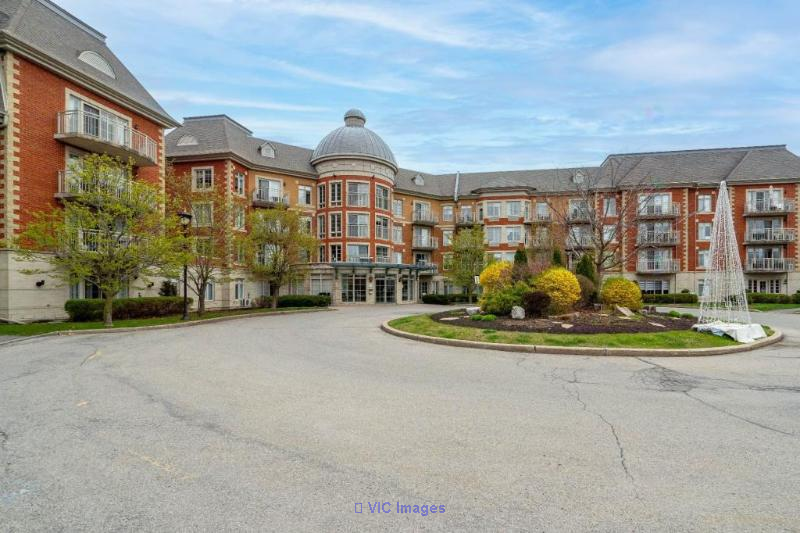 2-bedroom  Prestigious 55+ Residence Full Services  Montreal - Photo 1