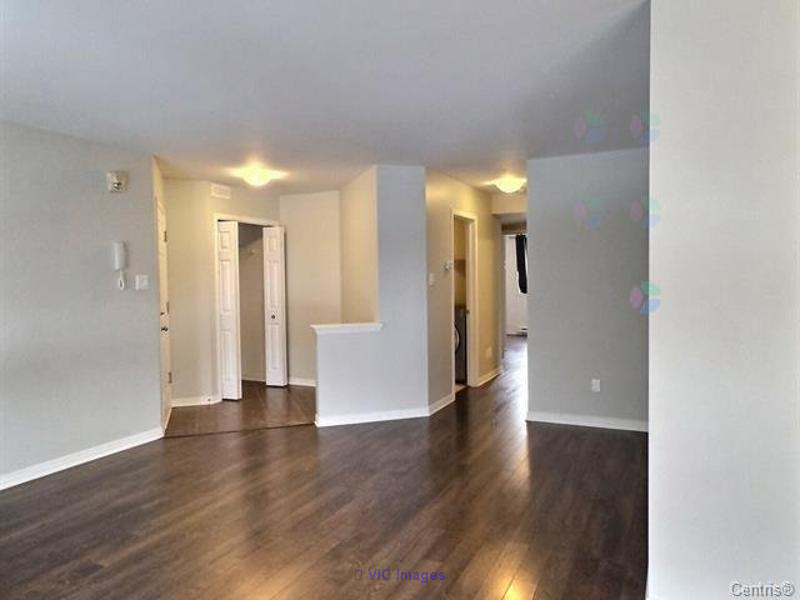 Luxury 2-bedroom condo, July 1st, Vaudreuil Station - Photo 3
