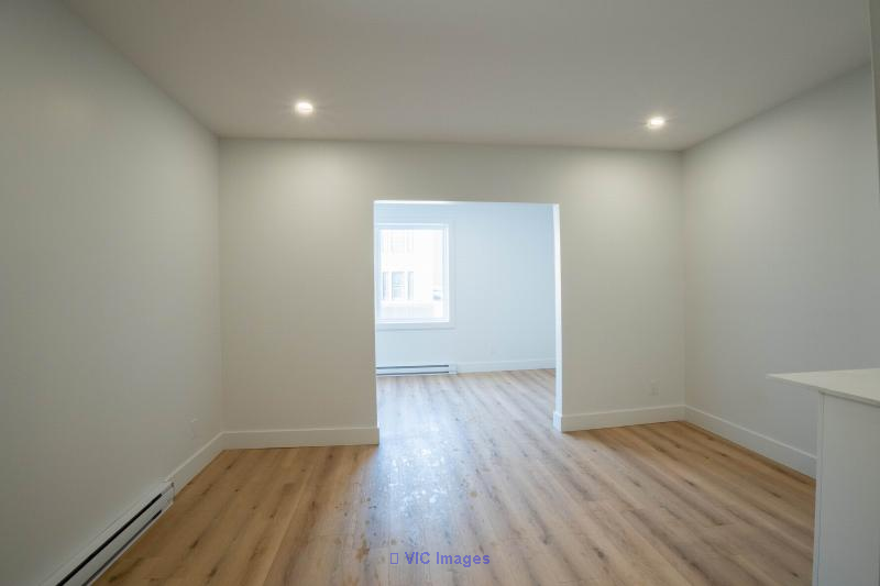 1 MONTH FREE! Renovated Studios  Immediate Occ.  HOMA - Photo 3
