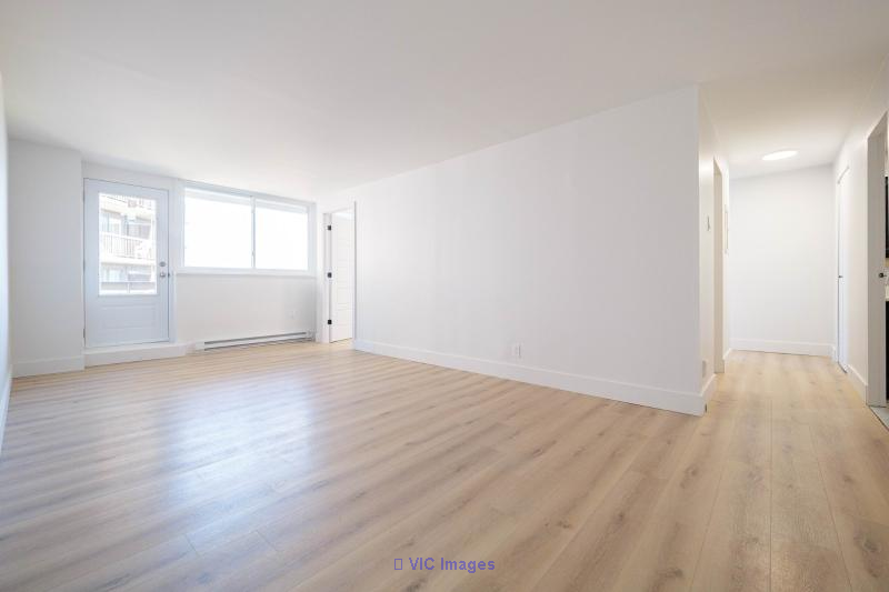 AVAILABLE NOW ! Steps to College Bois-de-Boulogne Ahuntsic - Photo 3