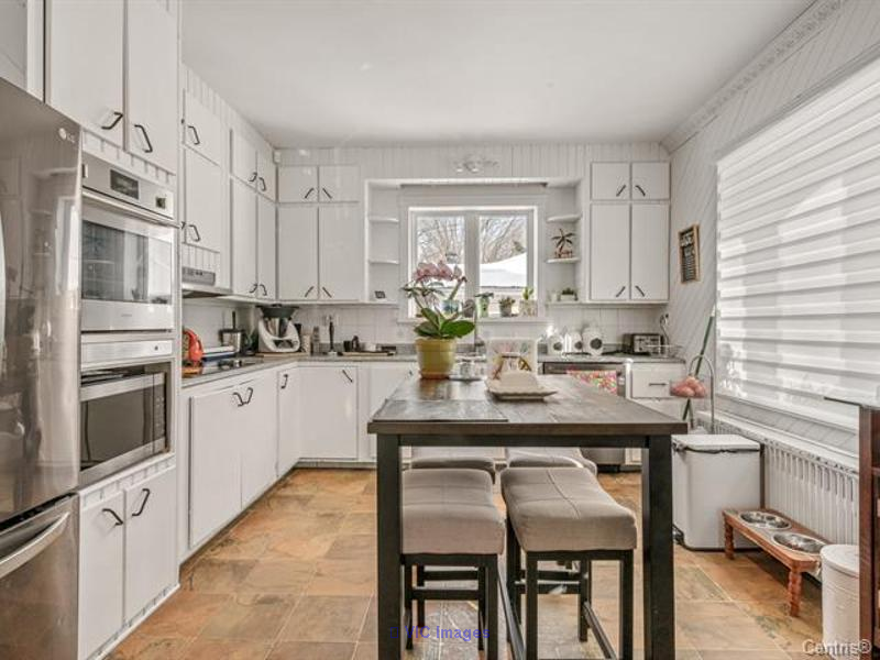 AVAILABLE - House for Rent in Cite-Universitaire Sainte-Foy - Photo 3